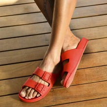Load image into Gallery viewer, Rio de Janeiro Red